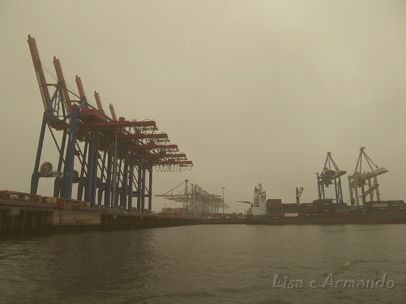 amburgo-giro in barca561.JPG